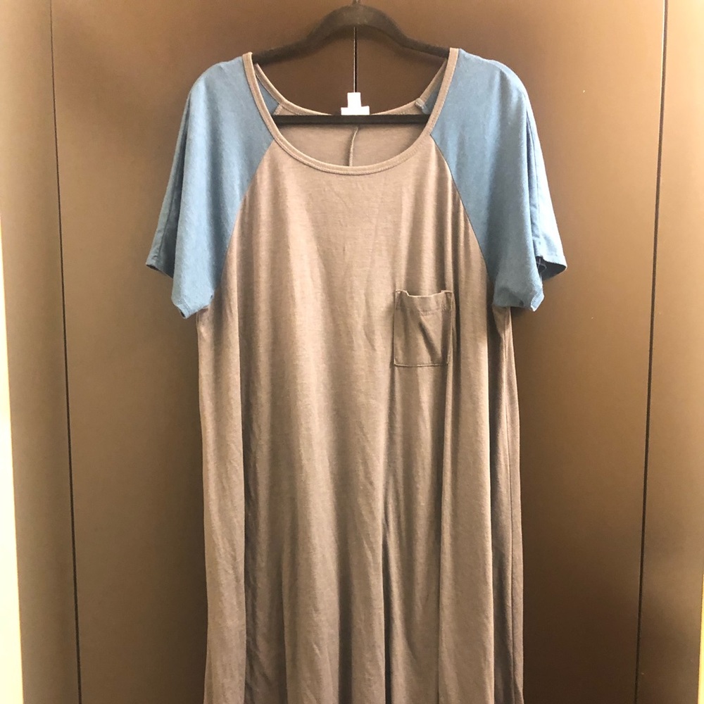 LuLaRoe 2X Carly